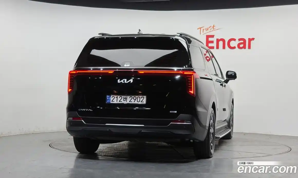 Kia Canival 2024 1.6 Автомат в Москве № 855109, фото 4