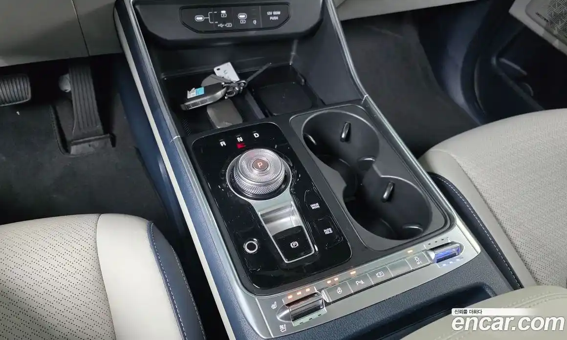 Kia Canival 2024 1.6 Автомат в Москве № 855109, фото 9