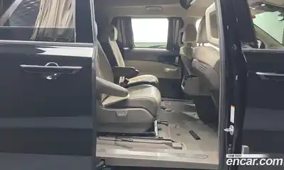 Kia Canival 2024 3.5 Автомат в Москве № 855206, миниатюра 12