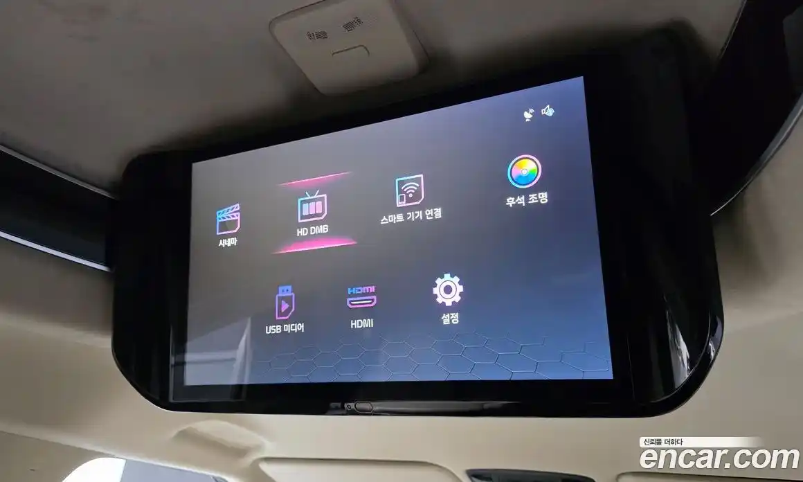 Kia Canival 2024 3.5 Автомат в Москве № 855206, фото 19