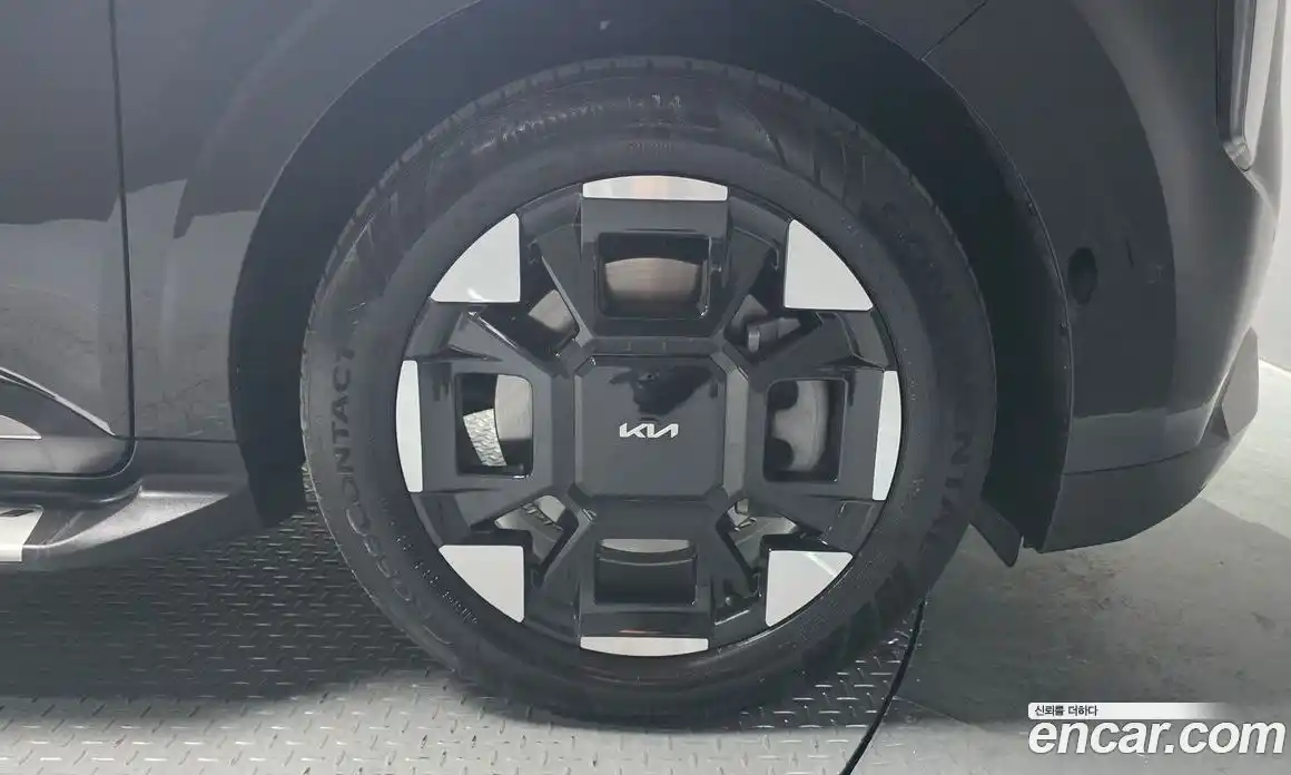 Kia Canival 2024 3.5 Автомат в Москве № 855206, фото 5