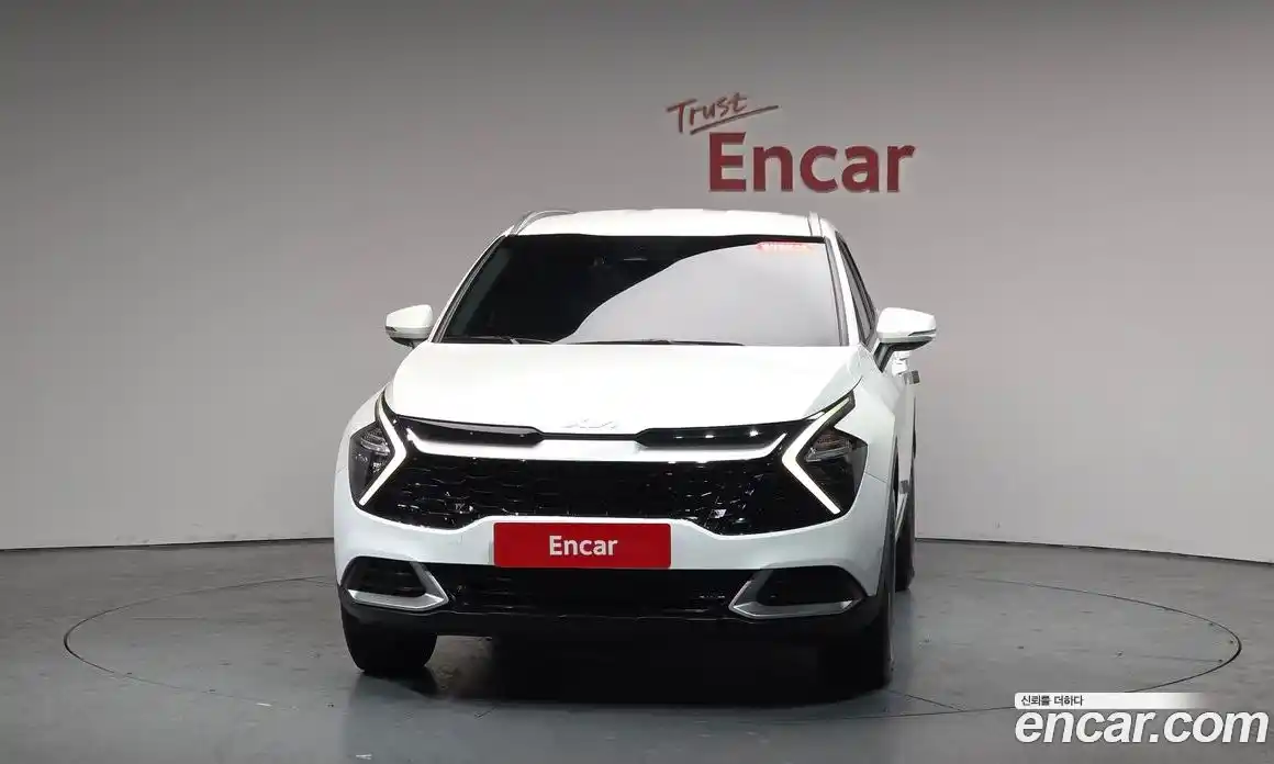 Kia Sportage 2022 1.6 Автомат в Москве № 855220, фото 2