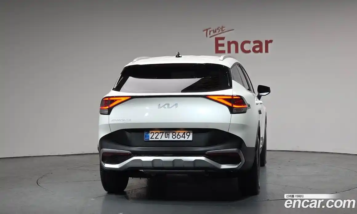 Kia Sportage 2022 1.6 Автомат в Москве № 855220, фото 3