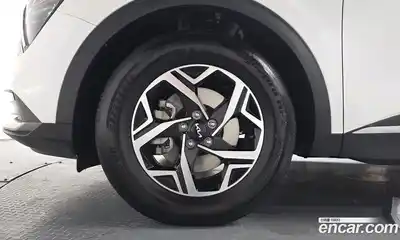 Kia Sportage 2022 1.6 Автомат в Москве № 855220, миниатюра 4