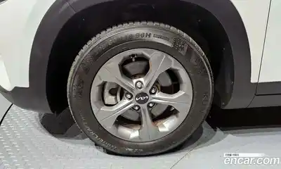 Kia Seltos 2025 1.6 Автомат в Москве № 855244, миниатюра 5