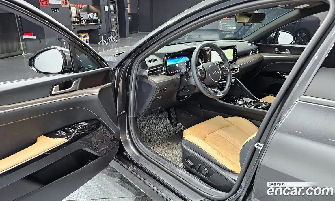 Kia K5 2023 2.0 Автомат в Москве № 855372, фото 11