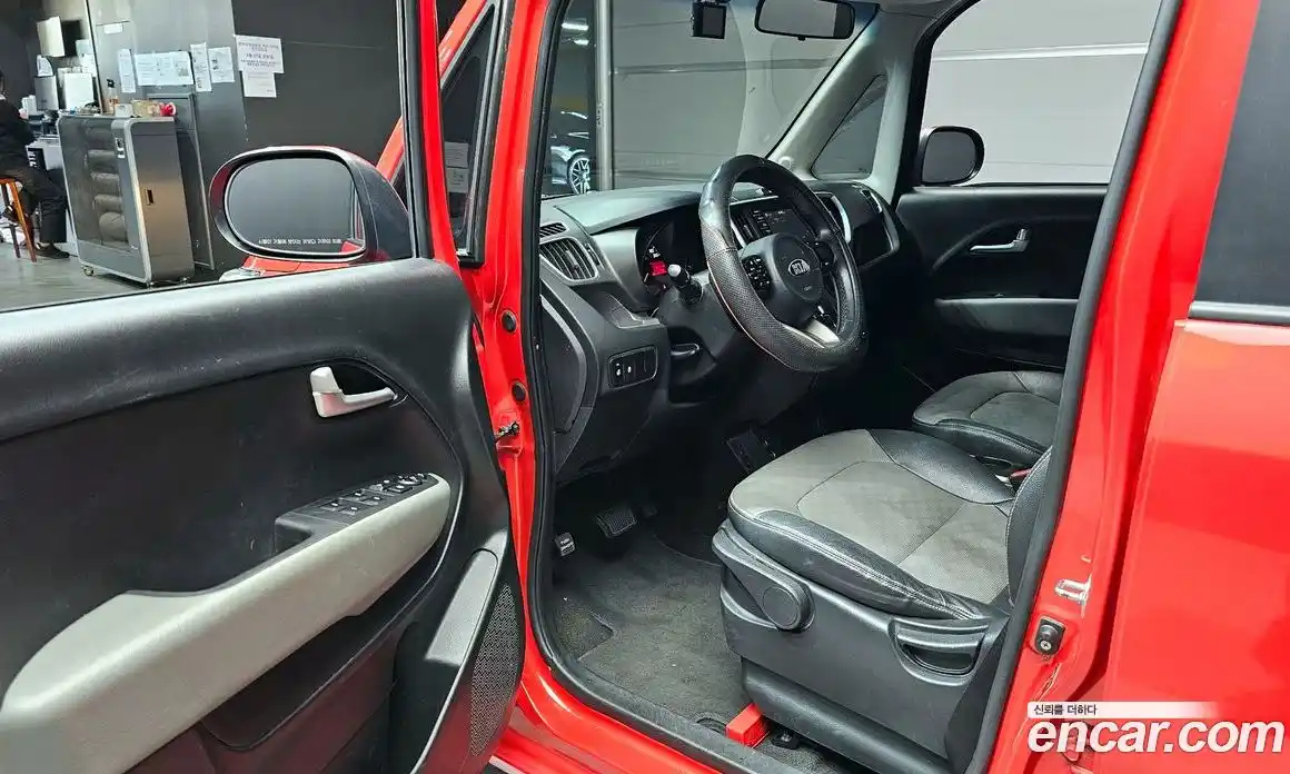 Kia Ray 2018 1.0 Автомат в Москве № 855570, фото 11