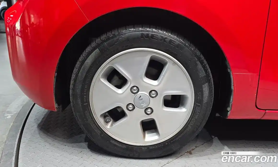 Kia Ray 2018 1.0 Автомат в Москве № 855570, фото 5