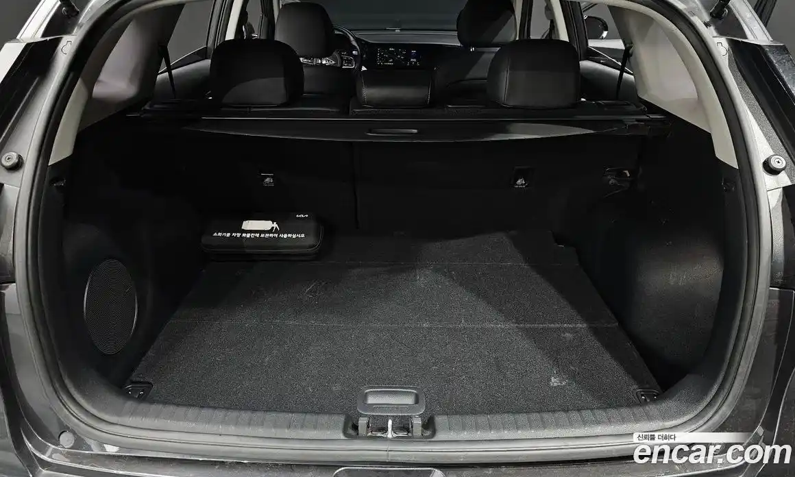 Kia Niro 2021 1.6 Автомат в Москве № 855573, фото 20