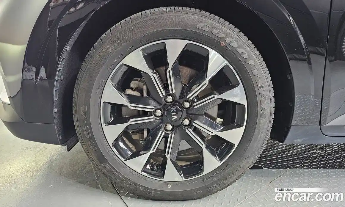 Kia Canival 2021 2.2 Автомат в Москве № 855677, фото 5