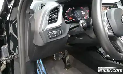 BMW 1-Series 2024 2.0 Автомат в Москве № 855946, миниатюра 12