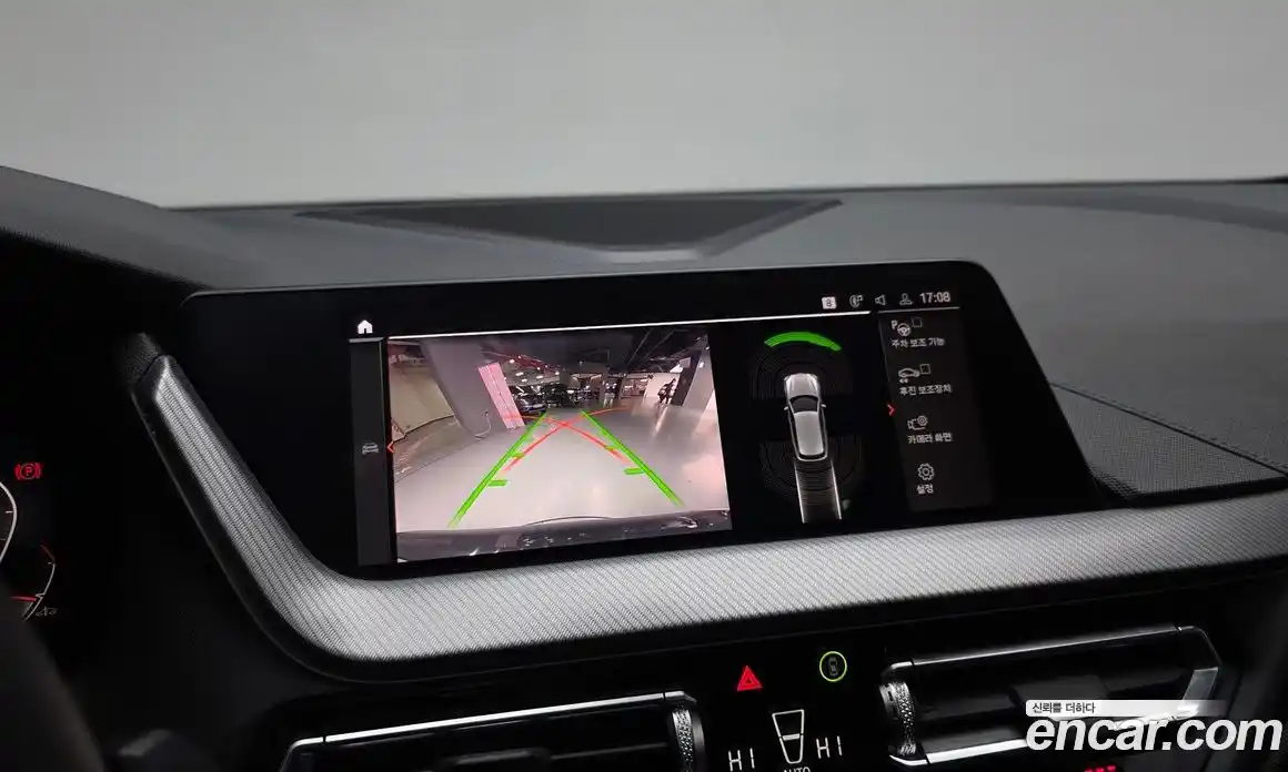 BMW 1-Series 2024 2.0 Автомат в Москве № 855946, фото 15