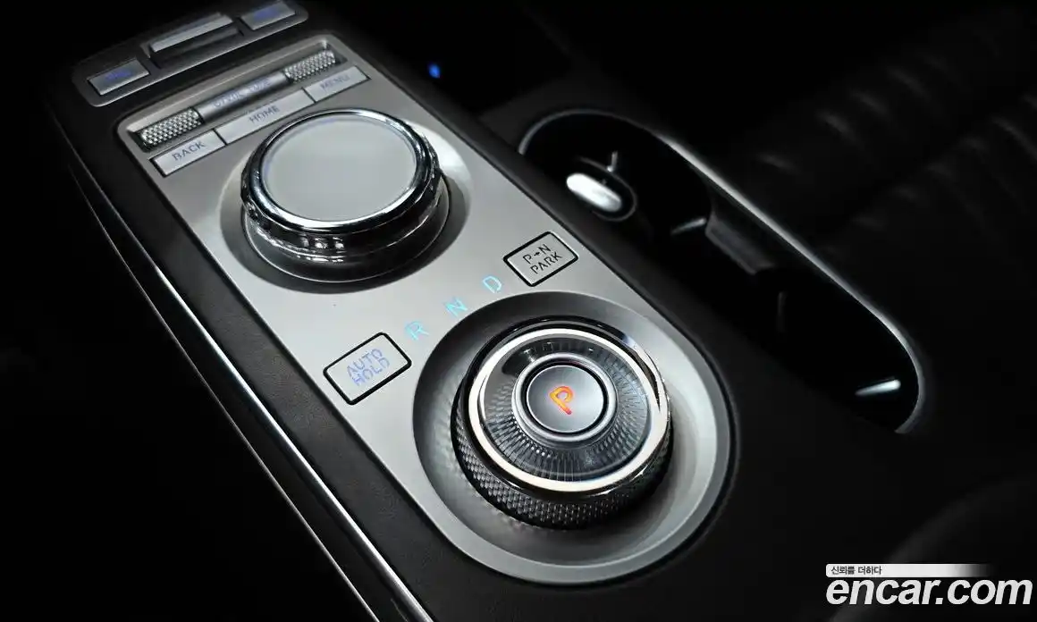 Genesis GV70 2021 2.5 Автомат в Москве № 856047, фото 9