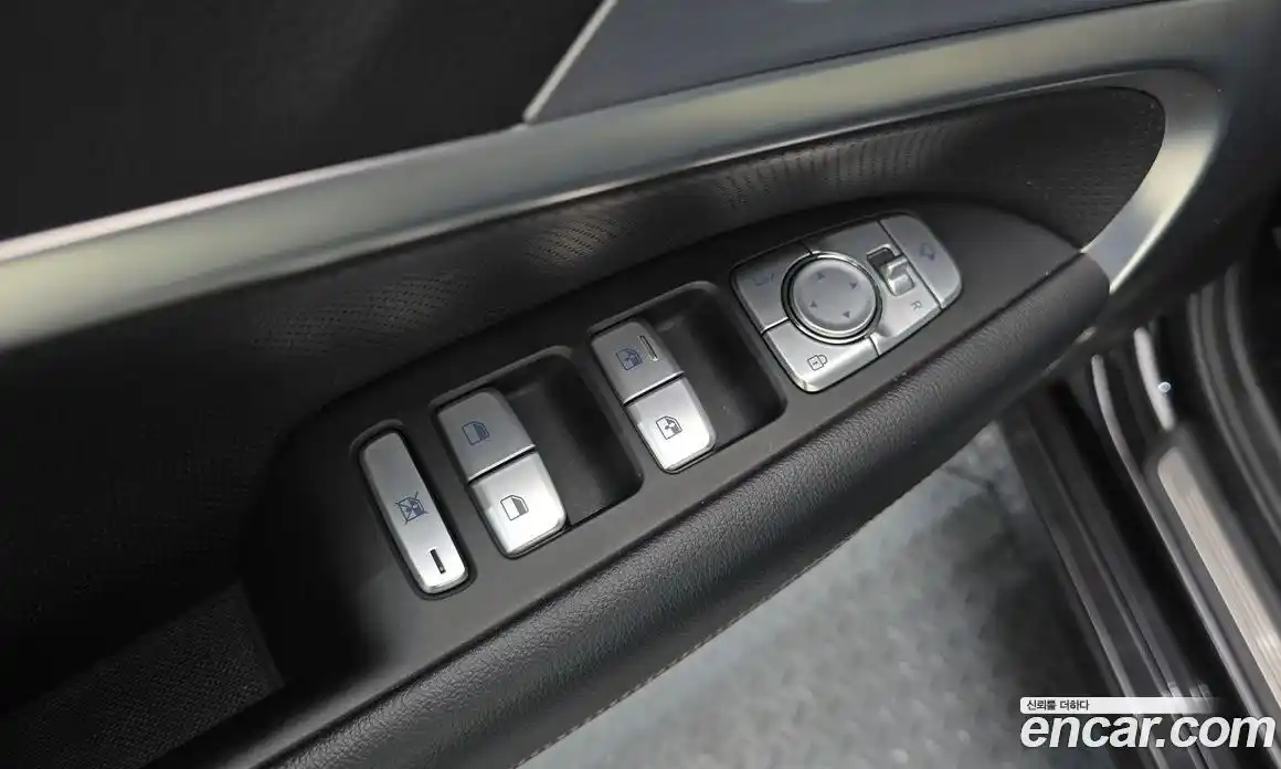 Genesis G70 2019 2.0 Классический в Москве № 856176, фото 14