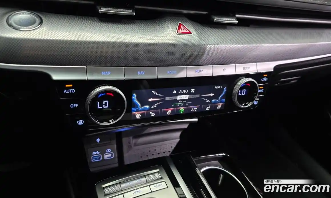 Genesis G80 2022 2.5 Автомат в Москве № 856212, фото 17