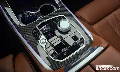 BMW X7 2025 3.0 гидро в Москве № 856820, миниатюра 9