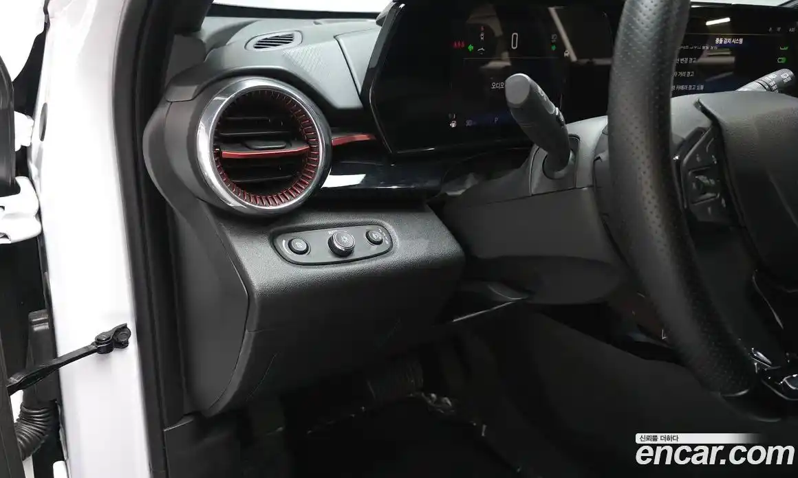 Chevrolet Trax 2025 1.2 гидро в Москве № 857321, фото 12