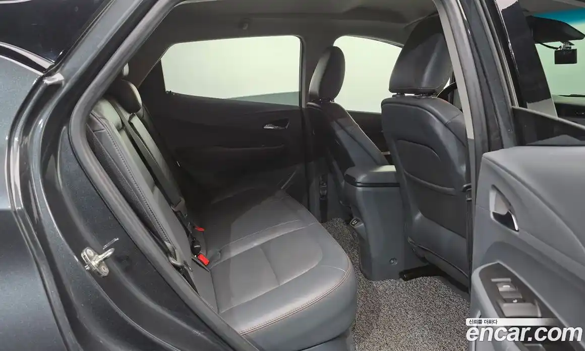 Chevrolet Bolt EV 2018 0.2 Автомат в Москве № 857758, фото 12