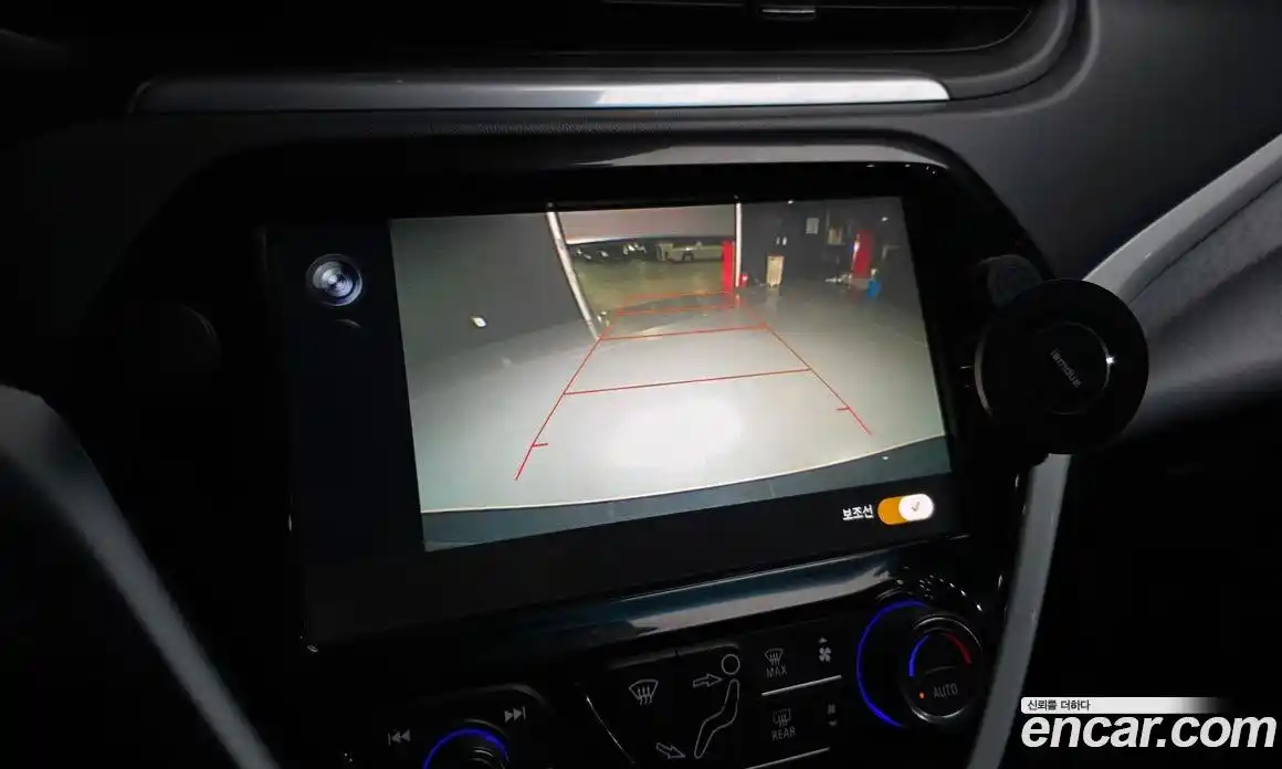 Chevrolet Bolt EV 2018 0.2 Автомат в Москве № 857758, фото 15