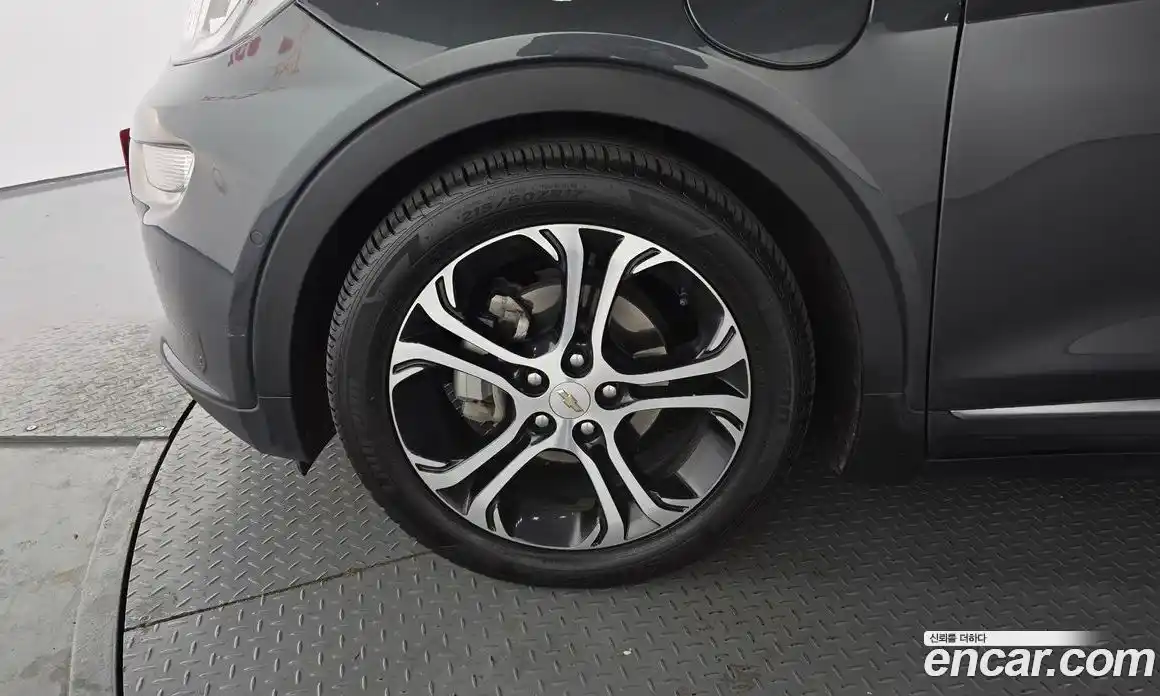 Chevrolet Bolt EV 2018 0.2 Автомат в Москве № 857758, фото 5