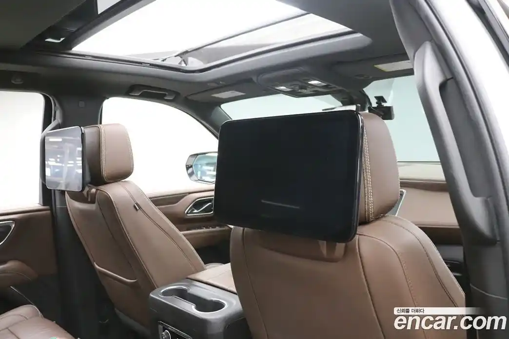 Chevrolet Tahoe 2022 6.2 Автомат в Москве № 857783, фото 16