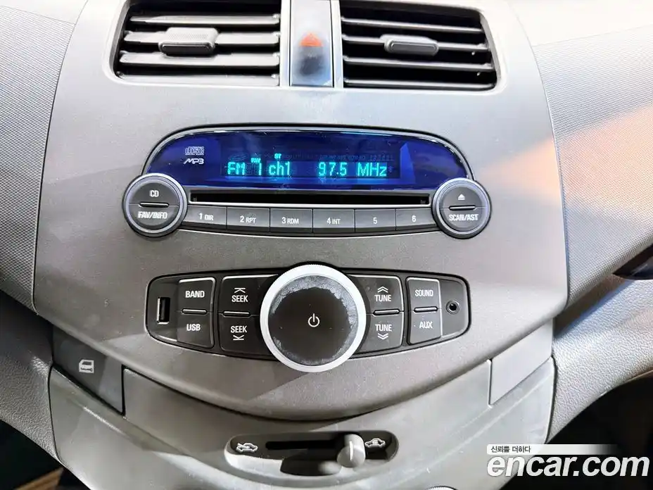 Chevrolet Matiz 2011 1.0 гидро в Москве № 857808, фото 15