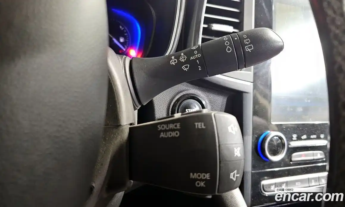 Renault QM6 2017 2.0 Автомат в Москве № 885828, фото 17