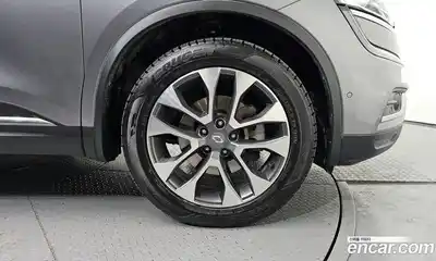 Renault QM6 2017 2.0 Автомат в Москве № 885828, миниатюра 5