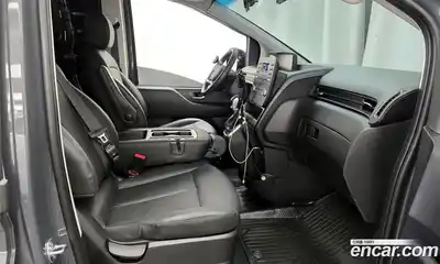 Hyundai Staria 2025 3.5 Автомат в Москве № 885908, миниатюра 11