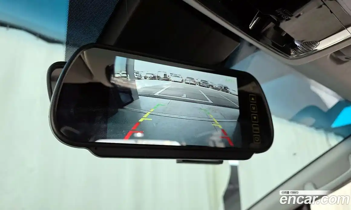 Hyundai Staria 2025 3.5 Автомат в Москве № 885908, фото 15