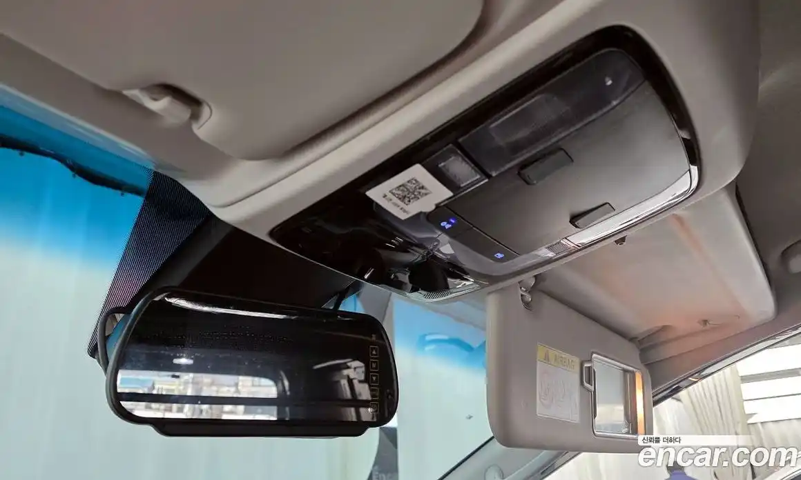 Hyundai Staria 2025 3.5 Автомат в Москве № 885908, фото 17