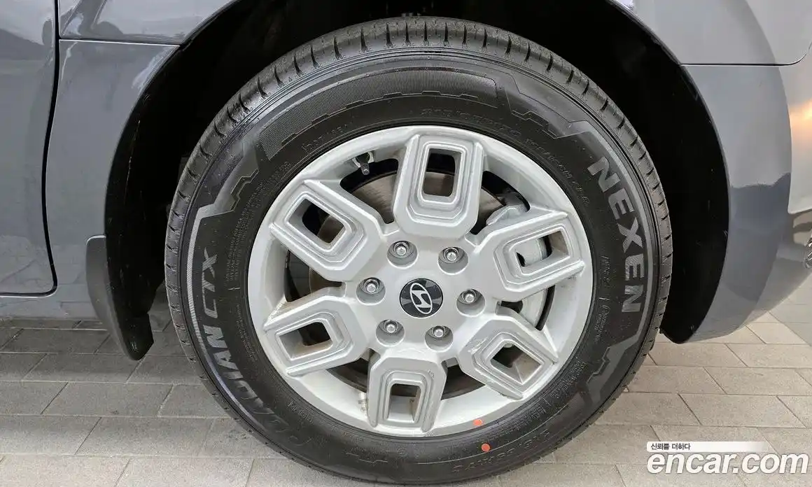 Hyundai Staria 2025 3.5 Автомат в Москве № 885908, фото 5