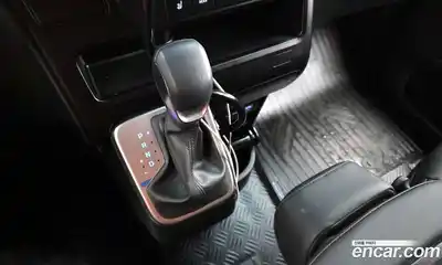 Hyundai Staria 2025 3.5 Автомат в Москве № 885908, миниатюра 9