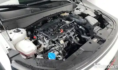 Hyundai Kona 2025 1.6 Автомат в Москве № 886321, миниатюра 6