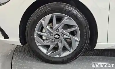 Hyundai Avante 2024 1.6 Автомат в Москве № 886333, миниатюра 5