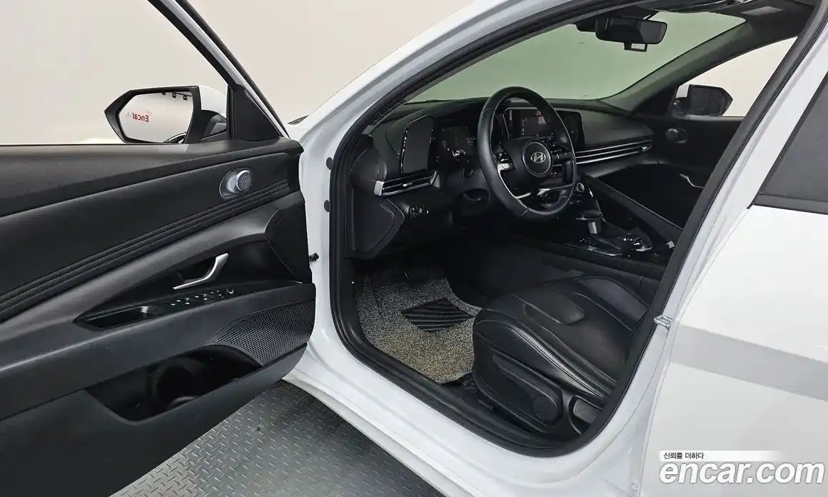 Hyundai Avante 2024 1.6 Автомат в Москве № 886333, фото 10