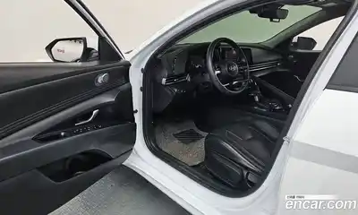 Hyundai Avante 2024 1.6 Автомат в Москве № 886333, миниатюра 10