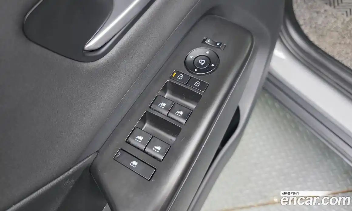 Hyundai Kona 2023 2.0 Автомат в Москве № 886653, фото 12