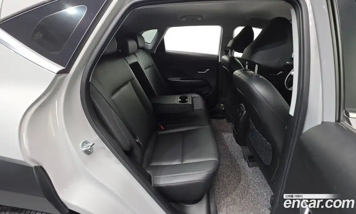 Hyundai Kona 2023 2.0 Автомат в Москве № 886653, фото 19