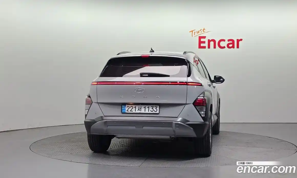 Hyundai Kona 2023 2.0 Автомат в Москве № 886653, фото 4