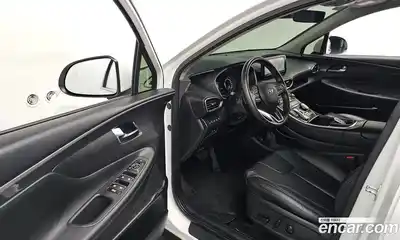 Hyundai Santa Fe 2022 1.6 Автомат в Москве № 886759, миниатюра 9