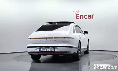 Hyundai Grandeur 2023 1.6 Автомат в Москве № 886897, миниатюра 3