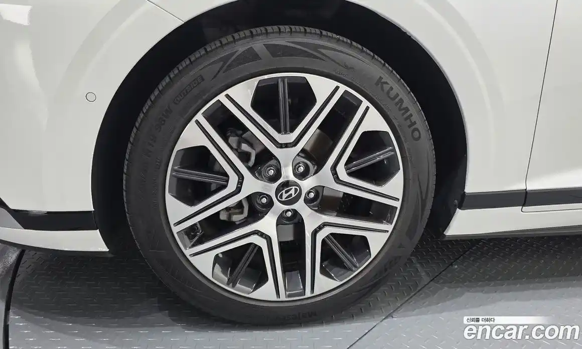 Hyundai Grandeur 2023 1.6 Автомат в Москве № 886897, фото 4