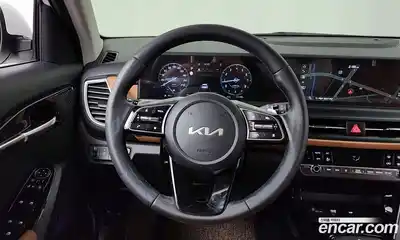 Kia Seltos 2024 1.6 гидро в Москве № 887324, миниатюра 12