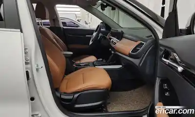 Kia Seltos 2024 1.6 гидро в Москве № 887324, миниатюра 10