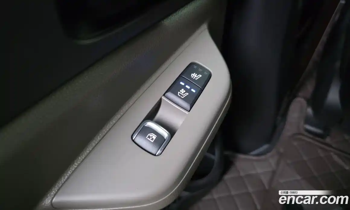 Kia Canival 2024 3.5 Автомат в Москве № 887328, фото 18