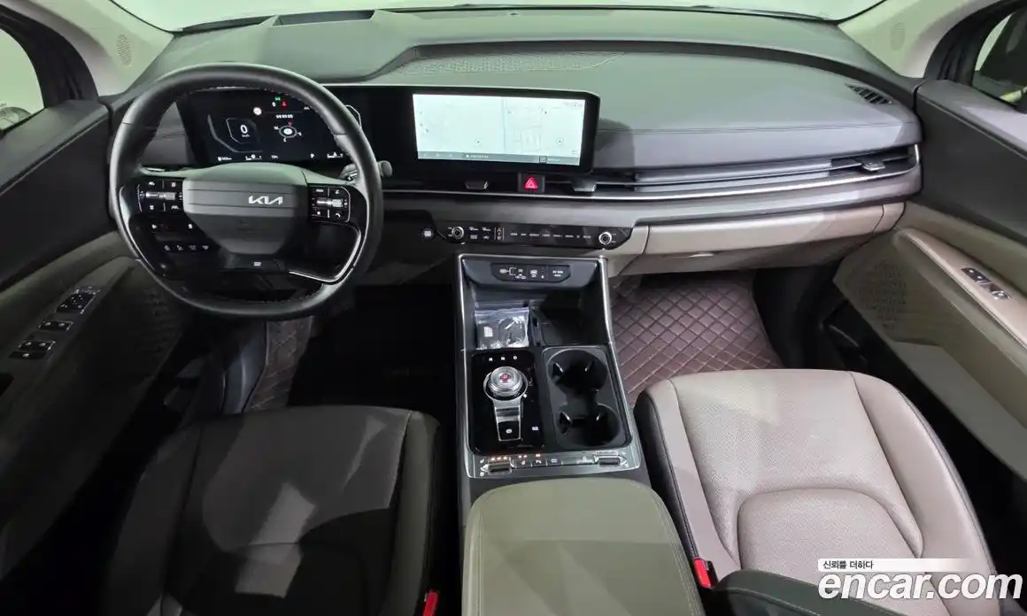 Kia Canival 2024 3.5 Автомат в Москве № 887328, фото 6