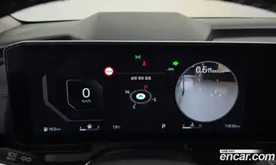 Kia Canival 2024 3.5 Автомат в Москве № 887328, миниатюра 7