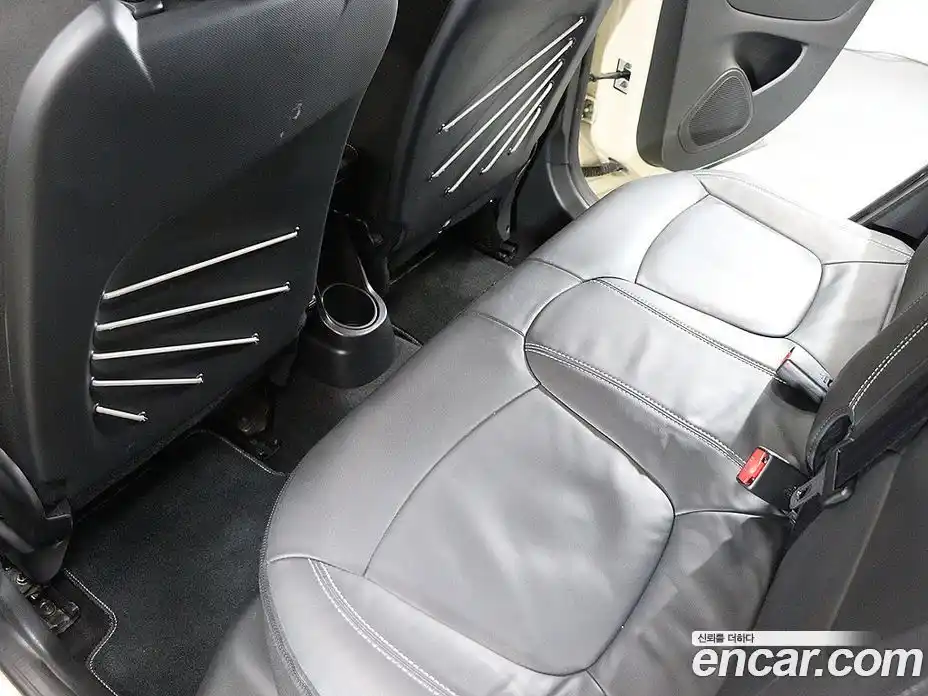 Renault QM3 2015 1.5 Автомат в Москве № 887346, фото 17