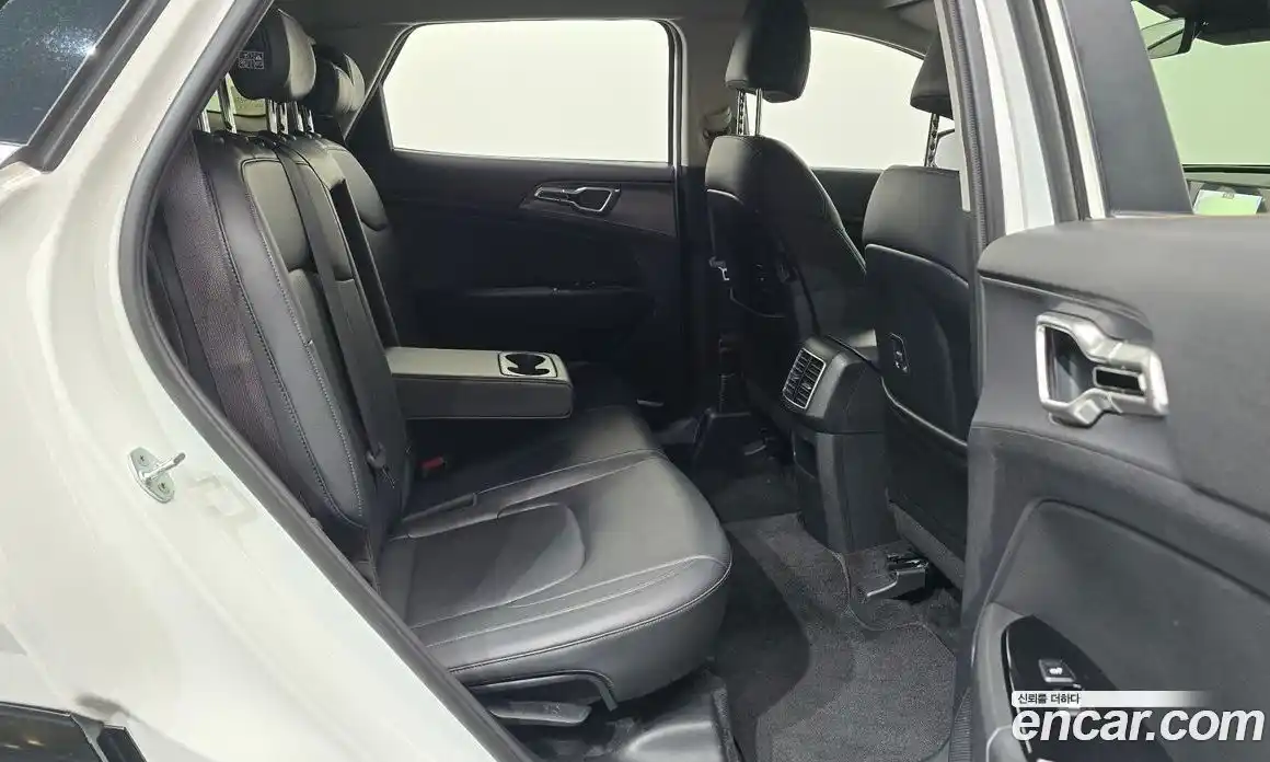 Kia Sportage 2022 1.6 Автомат в Москве № 887450, фото 12